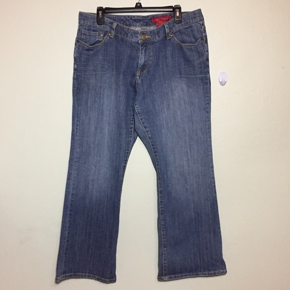 Seven7 Denim - Seven 7 Classic Flare Light Wash Jeans Plus 18